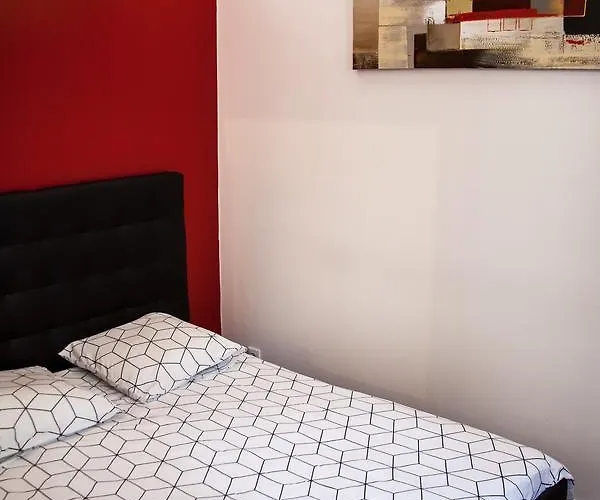 拉尔戈公寓 贝叶